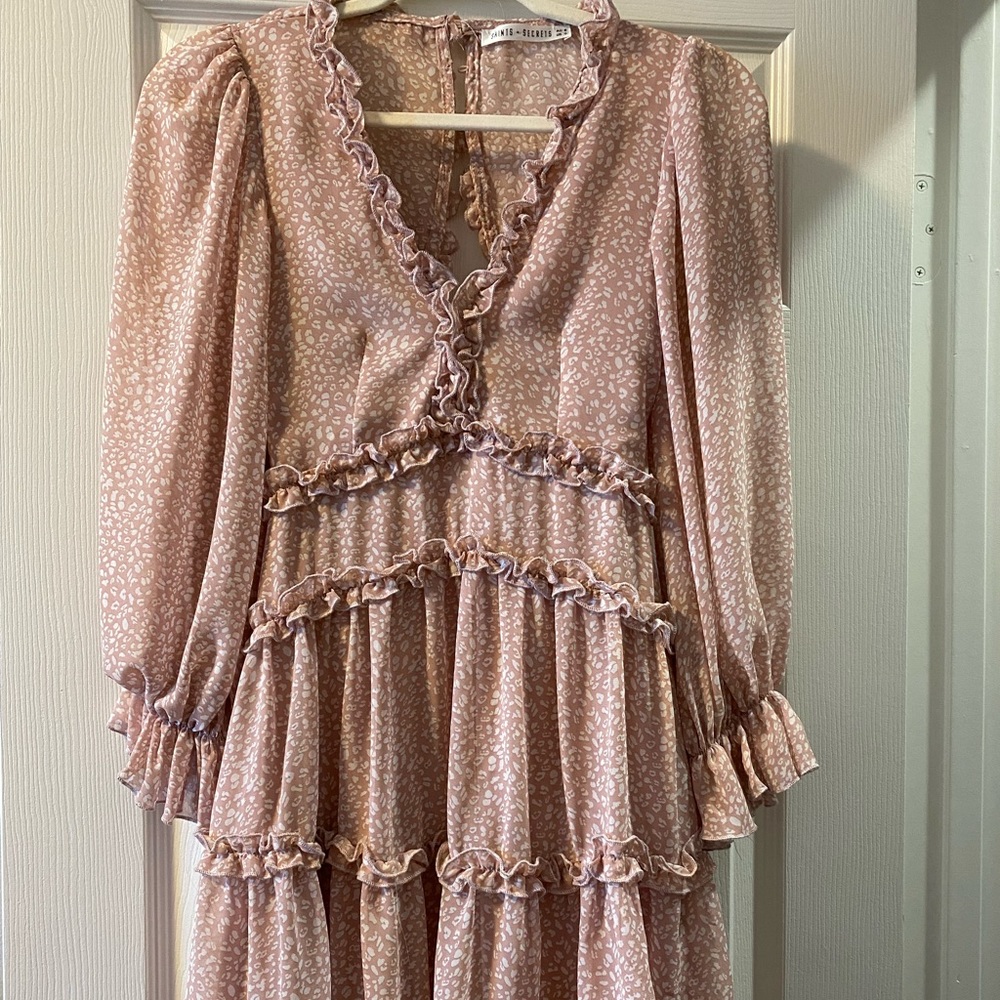 Long sleeve ruffle dress pink
